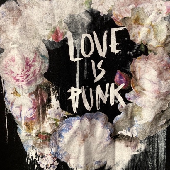 Zara “Love Is Punk” T-shirt Size Small - Picture 4 of 10